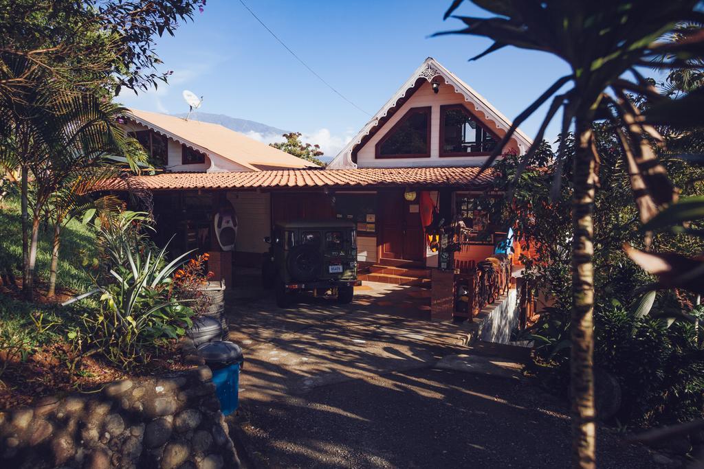 Spanish By The River - Turrialba Dış mekan fotoğraf